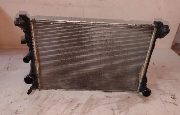 Mercedes-Benz C AMG W204 Coolant radiator A0995002703