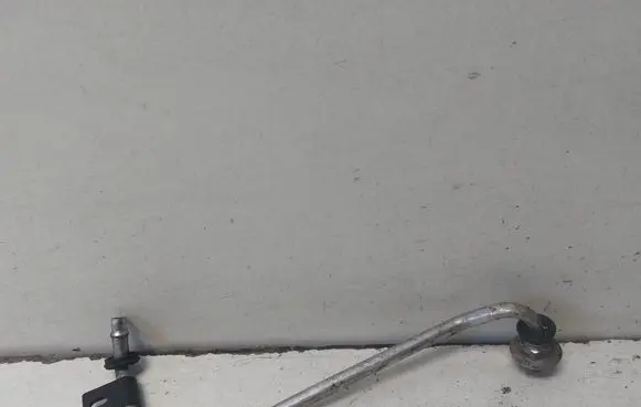 Mercedes-Benz GLK (X204) Gearbox oil cooler pipe/hose A2045280124