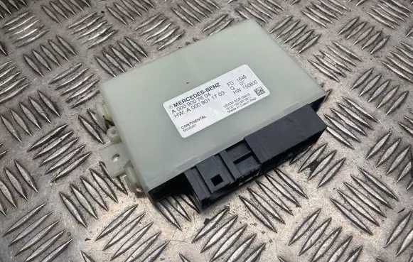Mercedes-Benz E W213 Reducing agents exhaust control unit A0009007604 16121100133 A0009011703