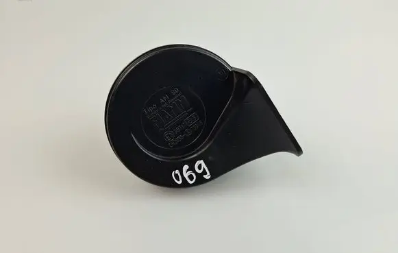 Maserati Coupe Horn signal E335717 A73345 CH2035
