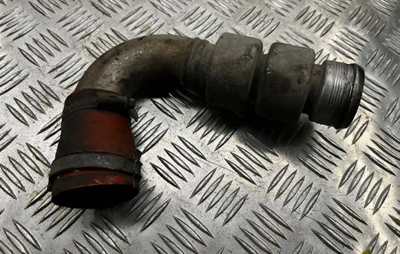 Ford Mondeo MK IV Air intake hose/pipe