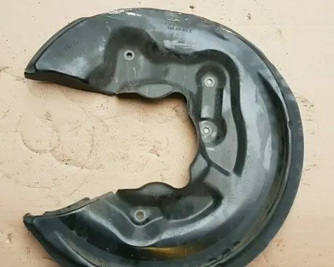 Audi Q3 8U Rear brake disc plate dust cover 5N0615612E