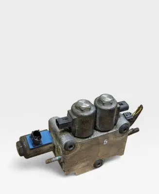 Land Rover Range Rover Sport L320 Active stabilizer control/valve assembly 5H325E487BC 22212398 M167111511