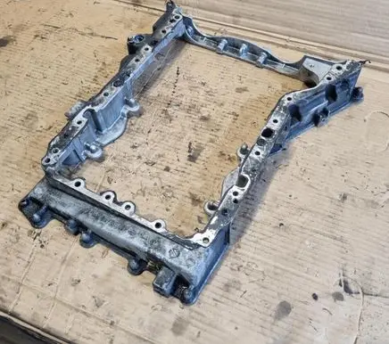 Mercedes-Benz C W204 Oil sump 
