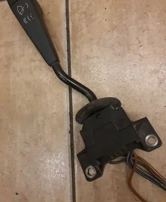 BMW 5 E28 Wiper switch 368256 8370