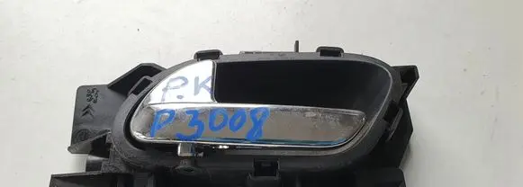 Peugeot 3008 I Front door interior handle 9683446877