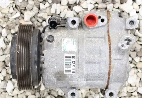 Hyundai i10 Air conditioning (A/C) compressor (pump)