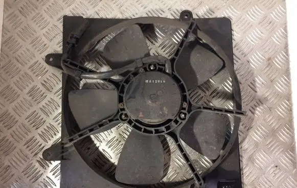 KIA Carnival Electric radiator cooling fan 033811520