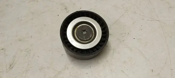 Mercedes-Benz E W212 Belt tensioner pulley A6512000370