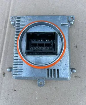Volkswagen ID.5 LED ballast control module 992941572AE 10101500092