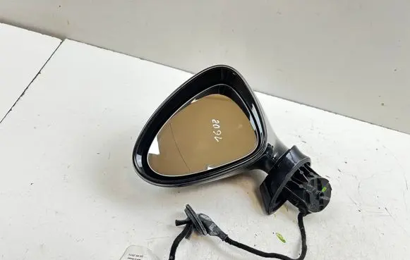 Front door electric wing mirror