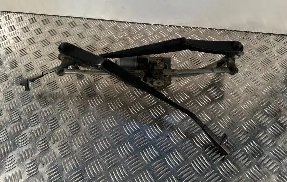 BMW X3 F25 Front wiper linkage and motor 3397021316