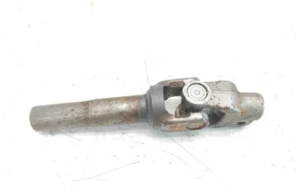 Suzuki Swift III Steering column universal joint