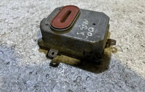 Mercedes-Benz S W220 Headlight ballast module Xenon 1307329052