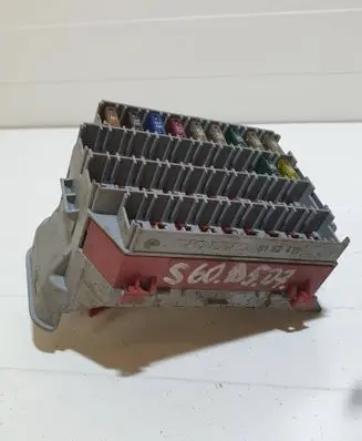 Volvo S60 Fuse box set 9162439