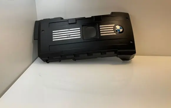 BMW 5 E60 E61 Engine cover (trim) 7575036