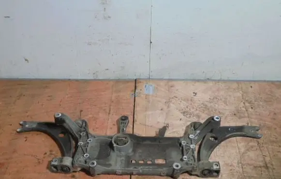 Volkswagen PASSAT B6 Front subframe 3C0199369H