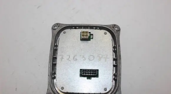 BMW 3 E92 E93 Headlight ballast module Xenon 7203087 10EEG091823 130732930301