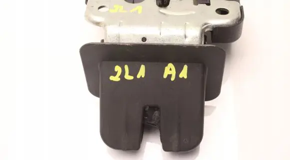 Audi A1 Tailgate/trunk/boot lock/catch/latch