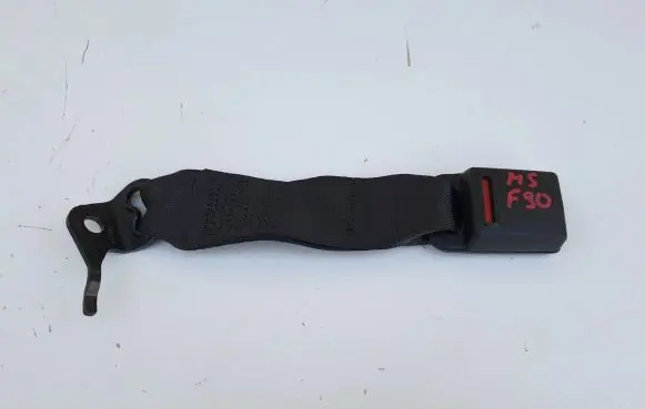 BMW M5 F90 Rear seatbelt buckle 7430064 1900217