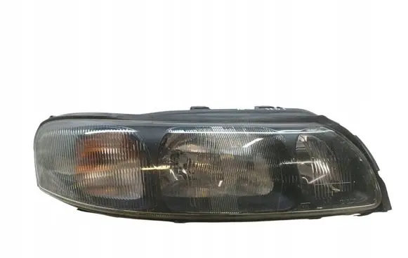 Volvo V70 Headlight/headlamp 9151852