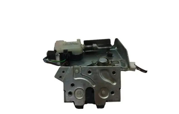 Ford Mondeo Mk III Tailgate/trunk/boot lock/catch/latch 3S71A43102AC 754669