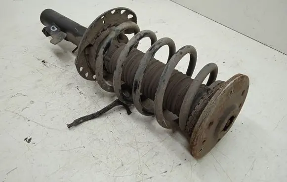 Volvo V70 Front shock absorber/damper 31317795 060130902