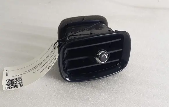 Mini Cooper Countryman F60 Dashboard side air vent grill/cover trim 19050710 9332764