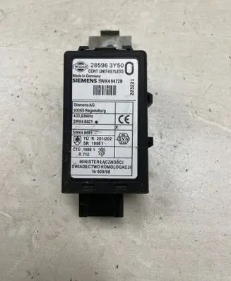 Nissan X-Trail T30 Door central lock control unit/module 285963Y50 5WK48821 5WK46472B