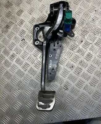 Land Rover Range Rover Evoque L538 Brake pedal GJ3M2D094BA