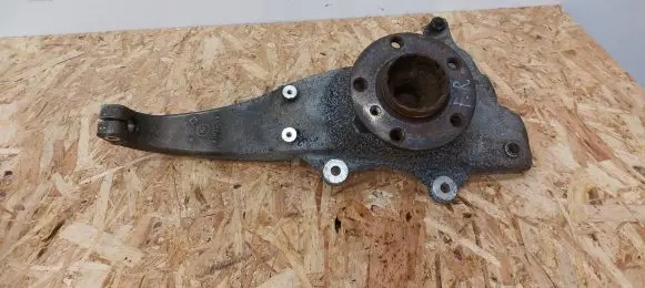 BMW 6 F12 F13 Front wheel hub spindle knuckle