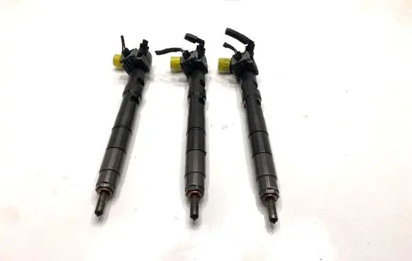 Volkswagen Polo V 6R Fuel injectors set 28231462