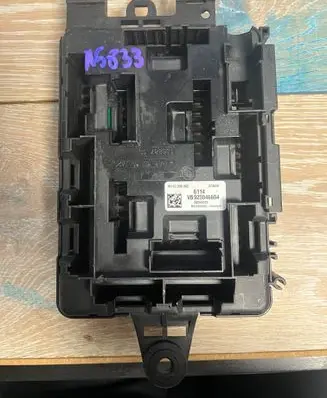 BMW 1 F20 F21 Fuse box set 925946604