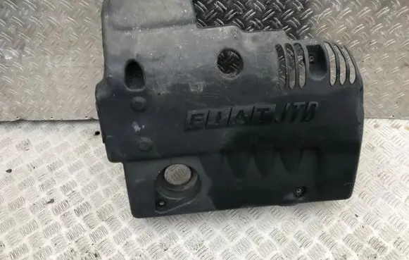 Fiat Marea Engine cover (trim)