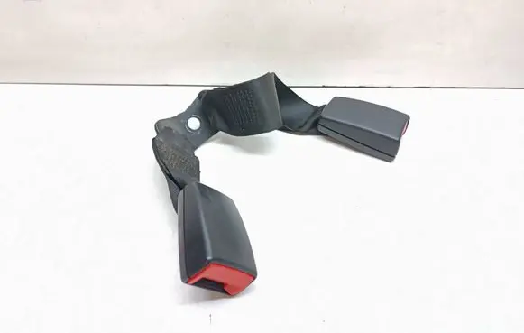 BMW 1 E81 E87 Middle seatbelt buckle (rear) 7245663
