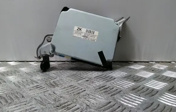 Lexus IS 220D-250-350 Parking PDC control unit/module 8679253010 51611012200