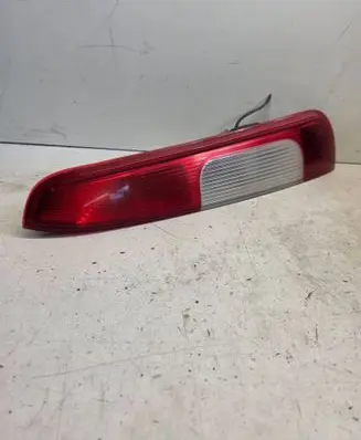 Ford Focus C-MAX Rear/tail lights 3M5113N411AA