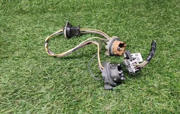 Ford Focus Rear tail light wiring loom 13A412AB