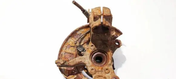 Volkswagen Golf V Front wheel hub