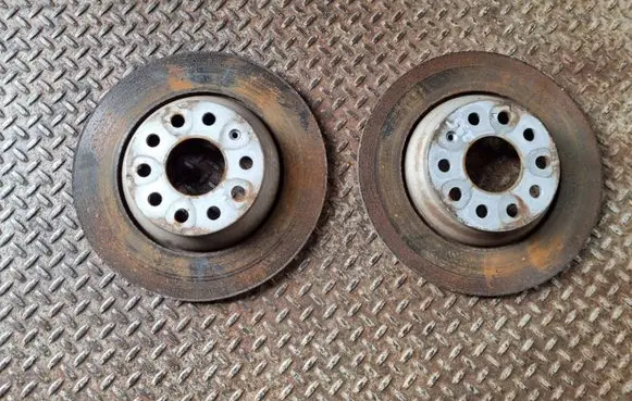 Volkswagen Tiguan Allspace Rear brake disc 5QN615601