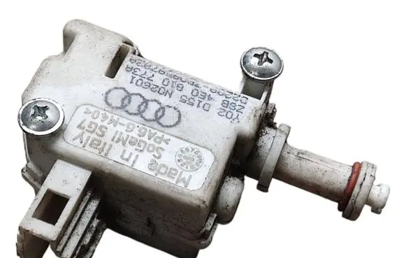 Audi A2 Fuel tank cap lock 4E0810773A 3B0959782A