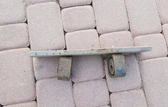 Muffler mount bracket/holder