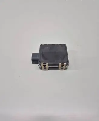 Mercedes-Benz CLA C118 X118 Distronic sensor radar A0009058913