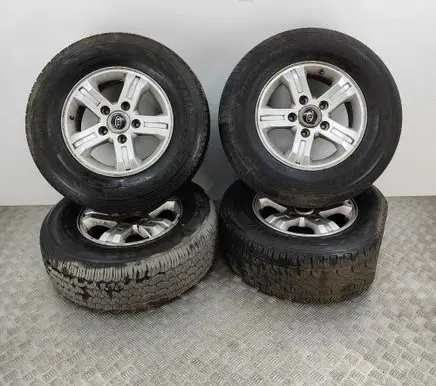 KIA Sorento R16 alloy rim 529103E580