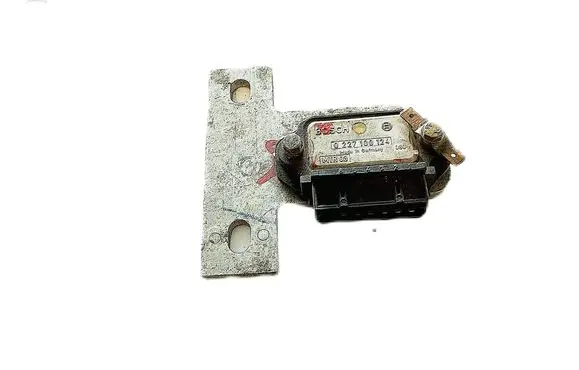 Volkswagen Golf IV Ignition amplifier control unit 0227100124