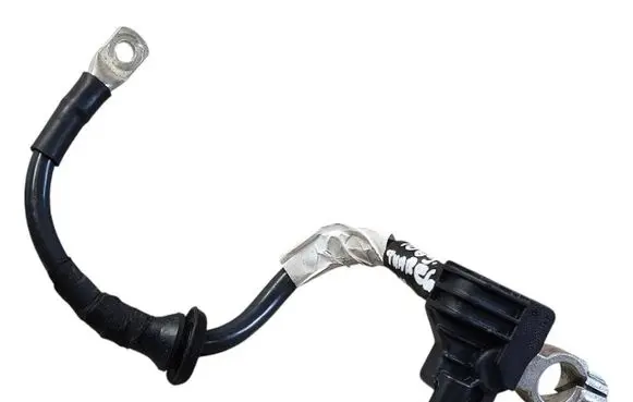 Volkswagen Touareg II Negative earth cable (battery) 7P0915181A