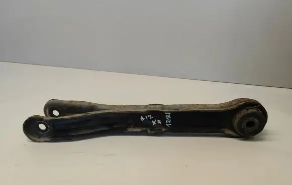 Chevrolet Camaro Rear control arm 92246140