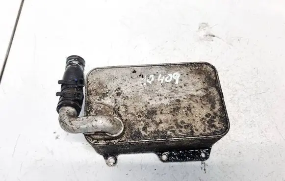 Engine oil radiator