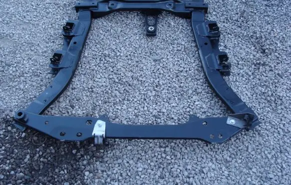 Dacia Duster Front axle beam 