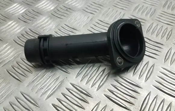 Audi A4 S4 B8 8K Engine coolant pipe/hose 03G121121C